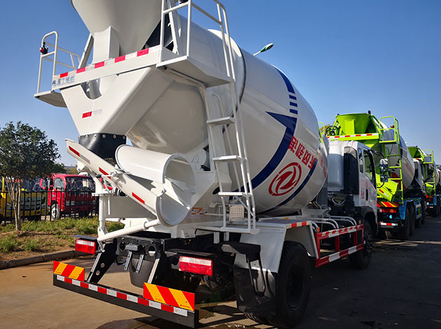 Dongfeng 6 Cbm Mixer Truck For Sale 