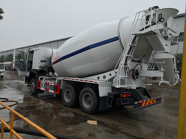 Howo 10m3 Concrete Mixer Truck