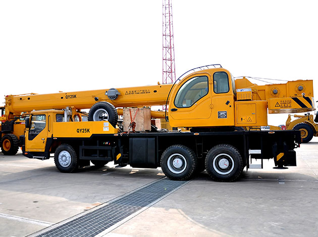 20 Ton Hydraulic Mobile Truck