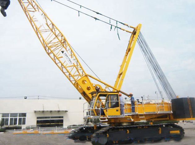 200 Ton Crane