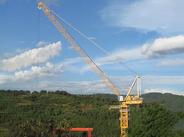 Mobile Tower Crane