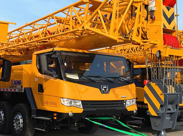 Rough Terrain Mobile Crane