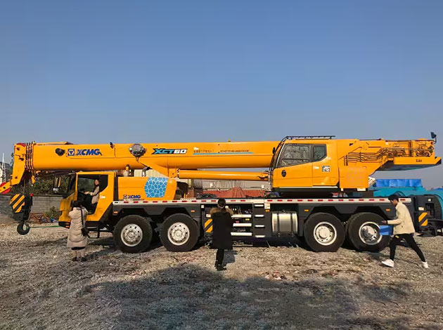 XCT60_Y 60 Ton Mobile Crane