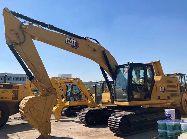 Cat 323 20 Ton