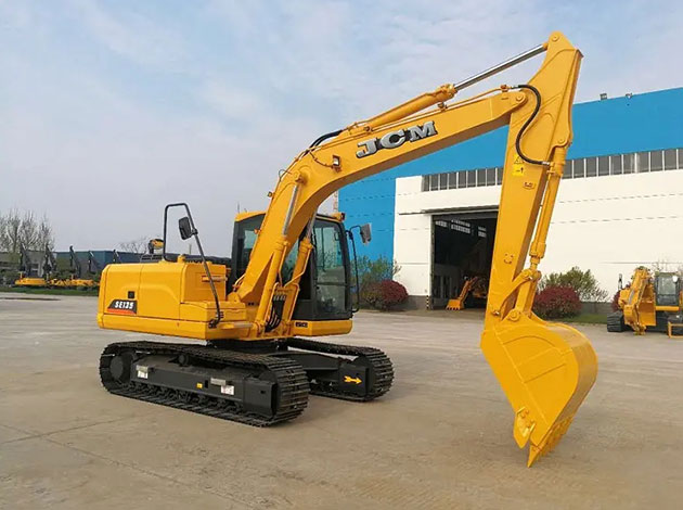 Crawler Hydraulic Excavator