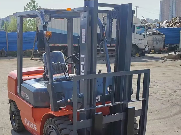 HELI Forklift