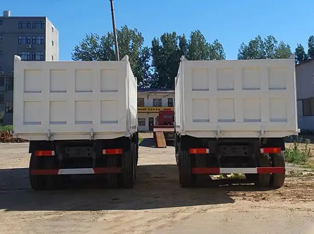 Used Howo Dump Trucks 25 Ton 6X4 371Hp